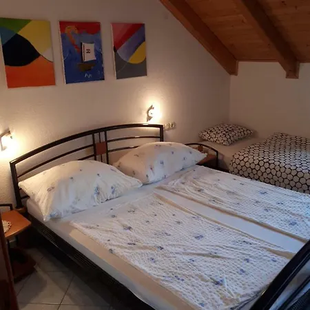 Appartamento Gambo Jelsa (Hvar)